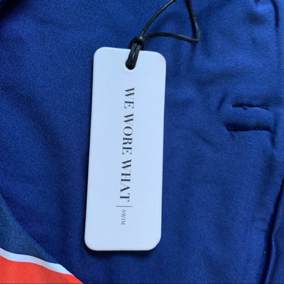 WE WORE WHAT | NWT Brooklyn One Piece Size S - Picture 9 of 10